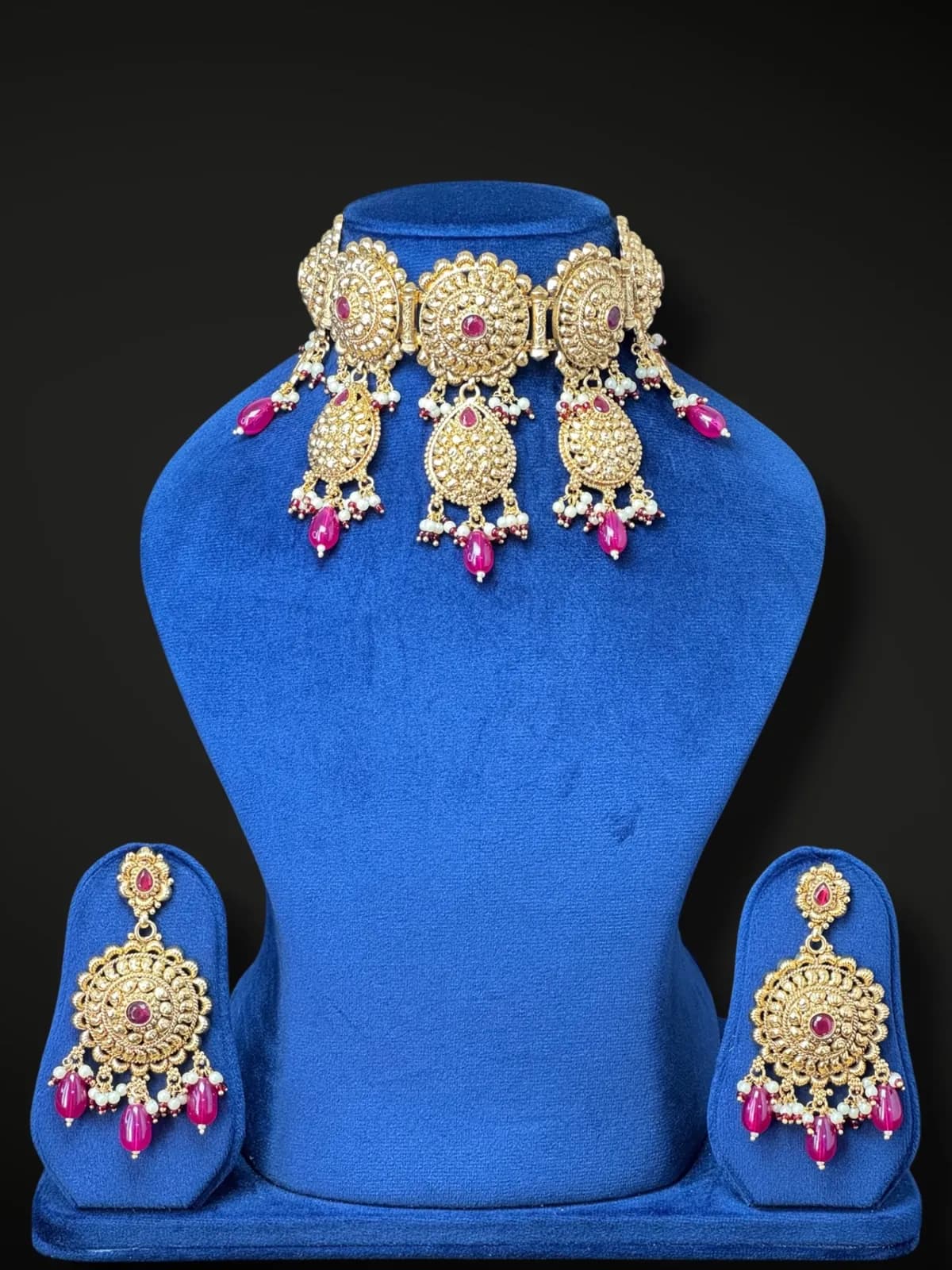 Heritage Antique Gold Choker