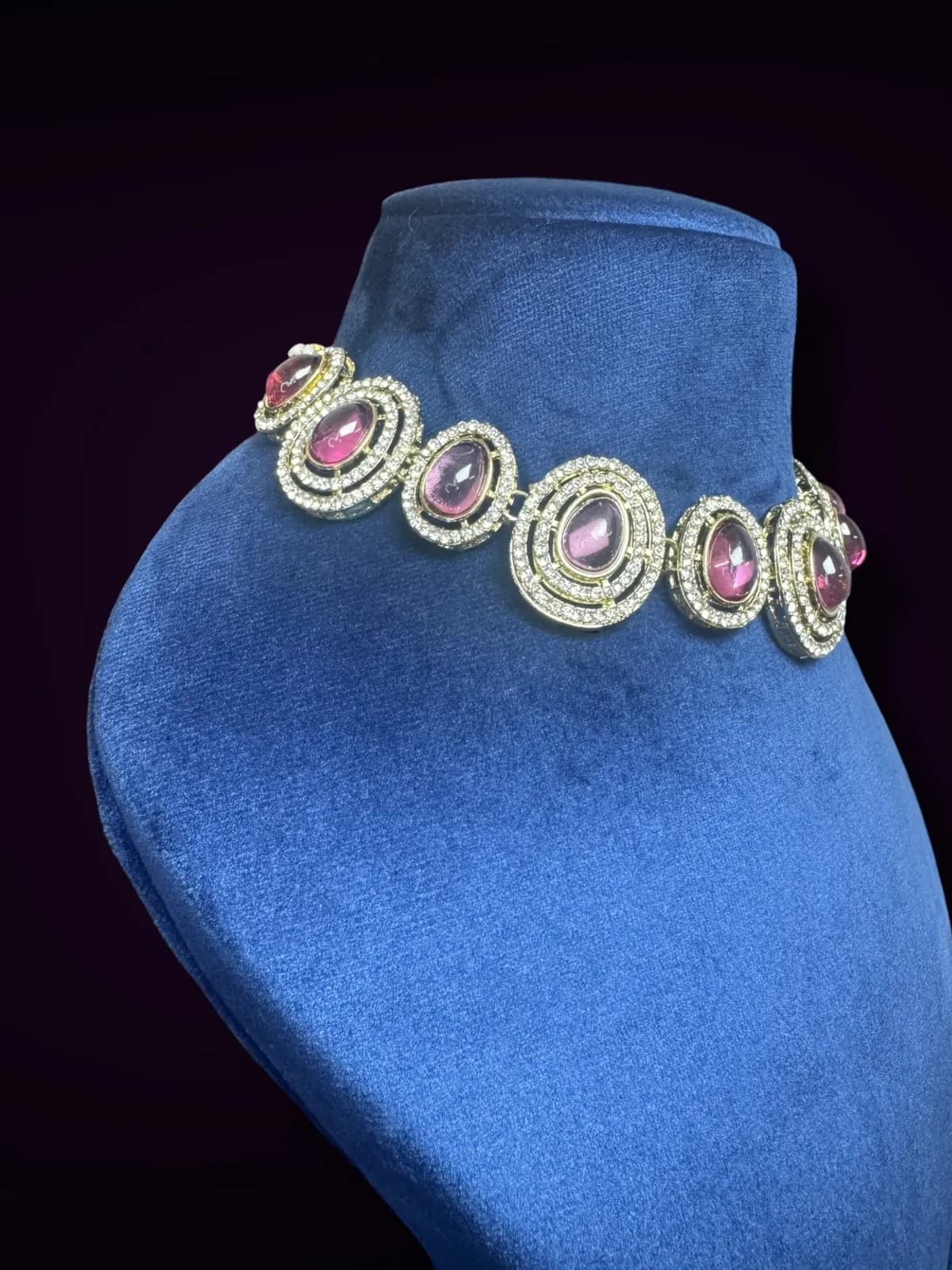 The Large Pear-Drop Medallion - View 4