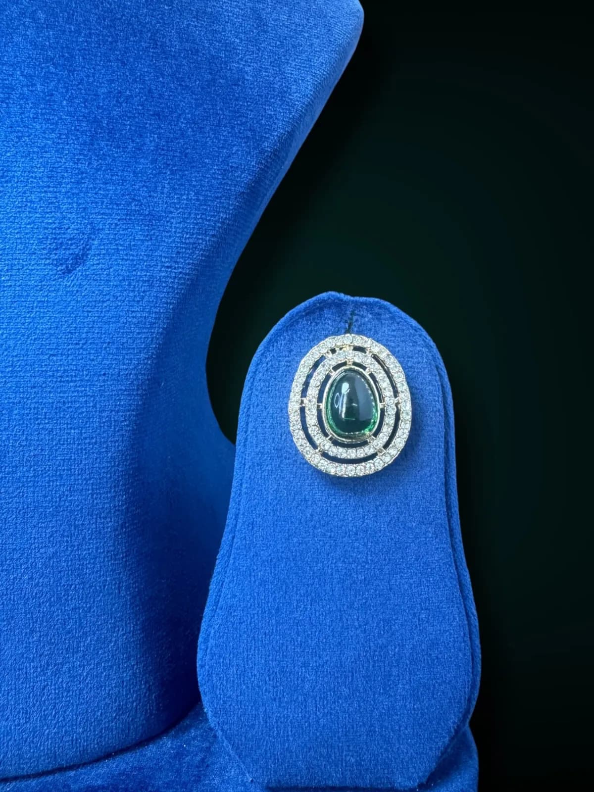 The Large Pear-Drop Medallion - View 2