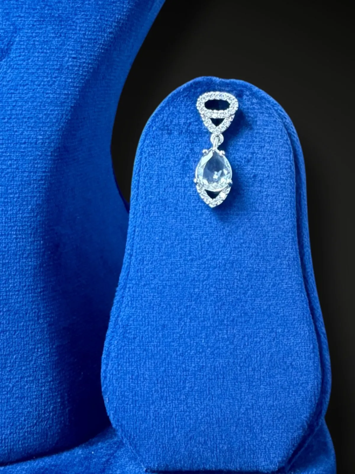 Modern V-Shape Crystal Drop Necklace and Earrings Set - View 3