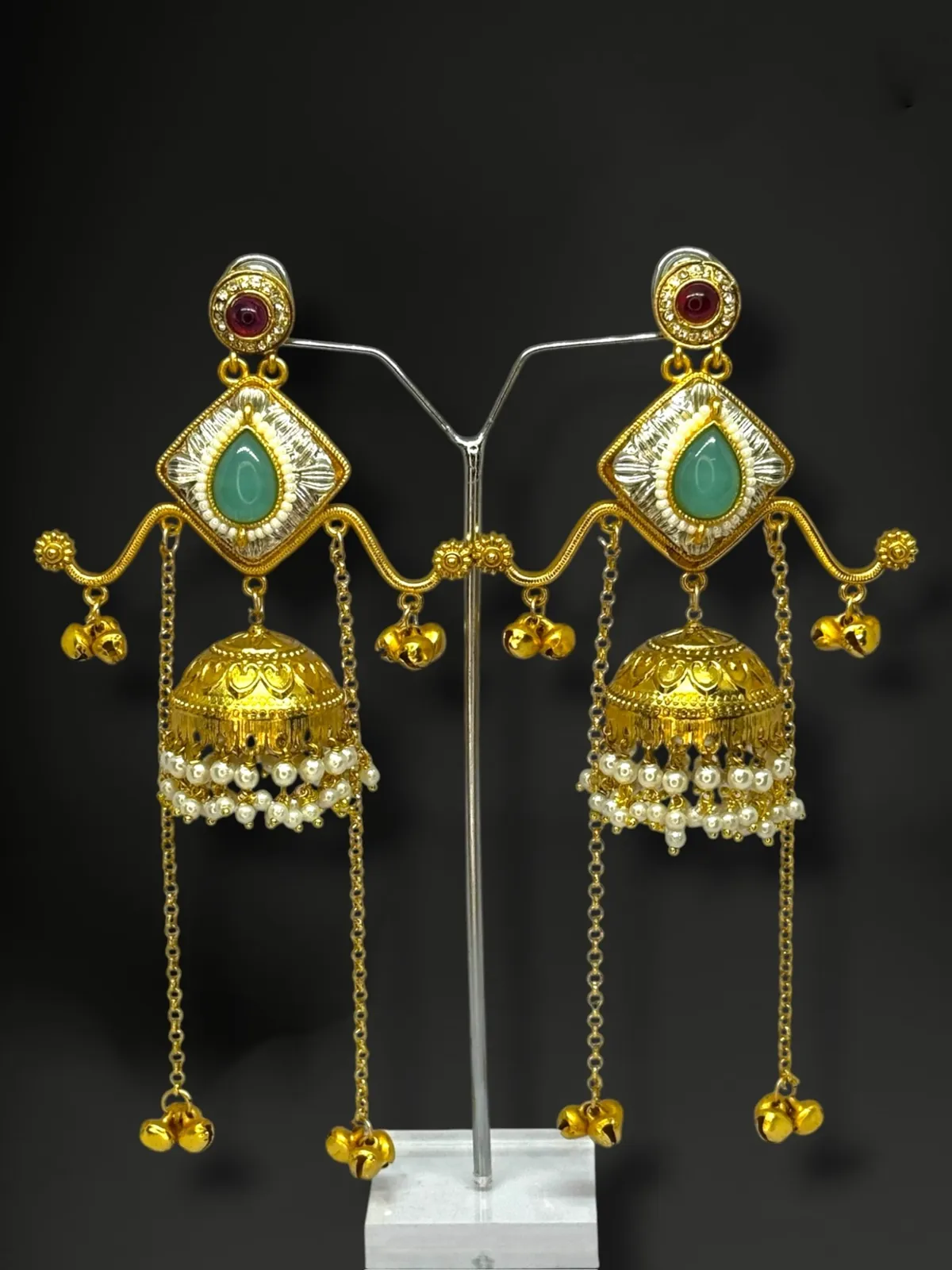 Artisanal Kundan Square-Top Jhumkas with Pearl Fringe