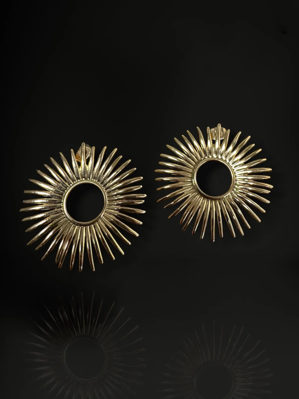 Modernist Sunburst Radiant Stud Earrings in 18k Gold Plating