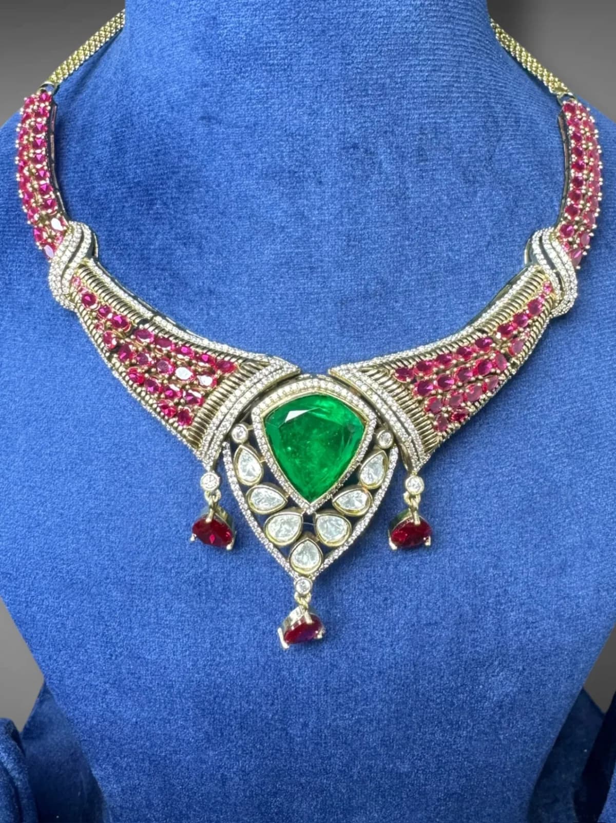 Kundan Emerald Style Hasli Necklace Set with Statement Drops - View 3