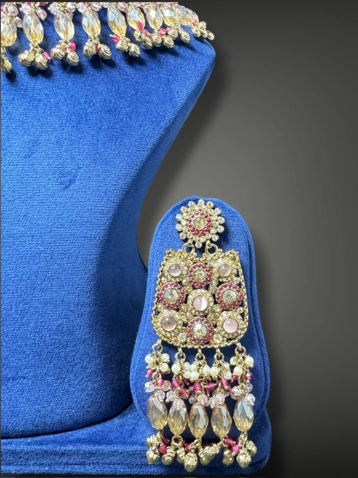 Traditional Kundan Hasli Choker with Pearl Drop Tassel Design - View 3