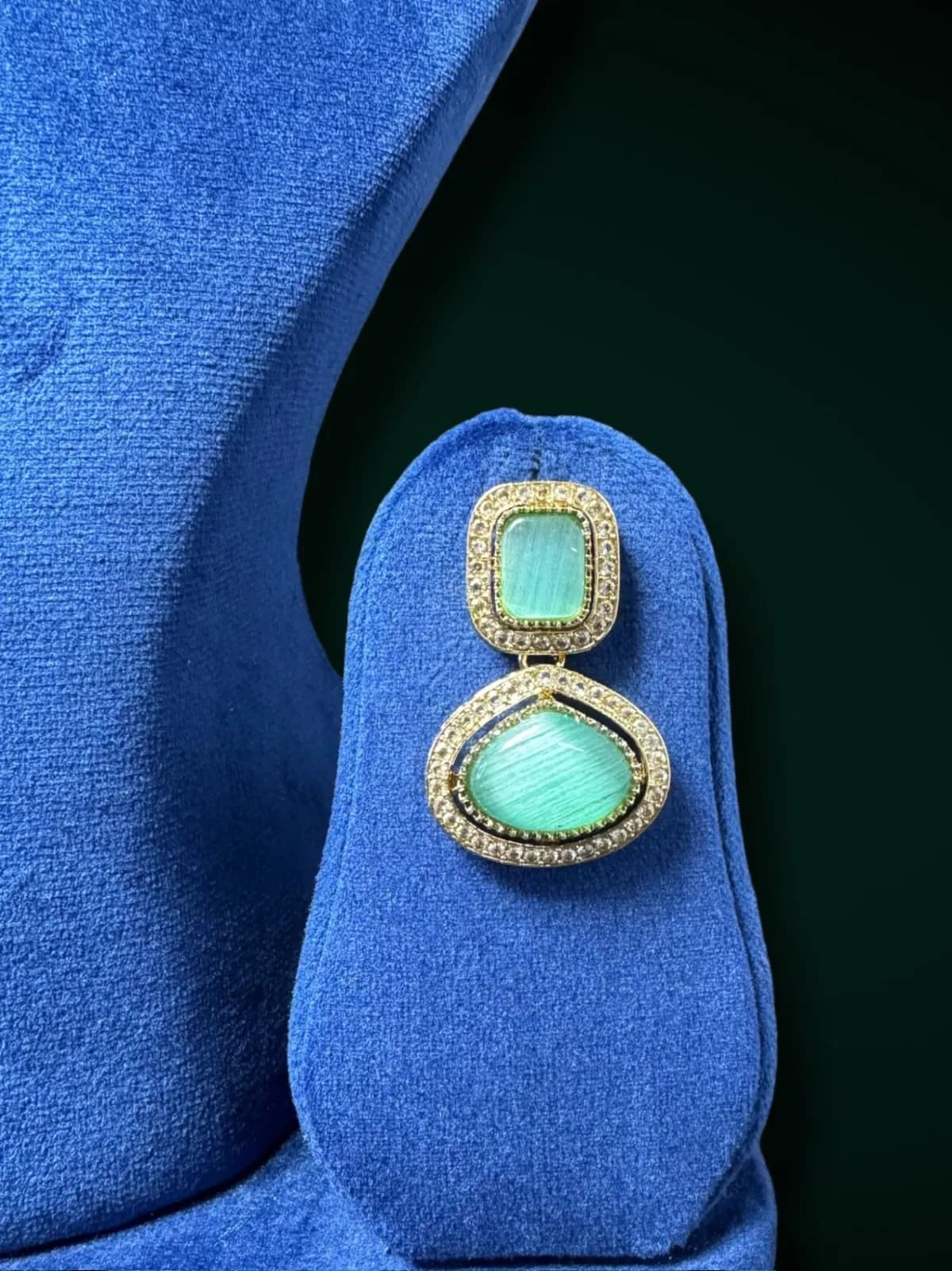 Exquisite Polki Gold Plated Wedding Jewelry Set with Intricate Crafting - View 4